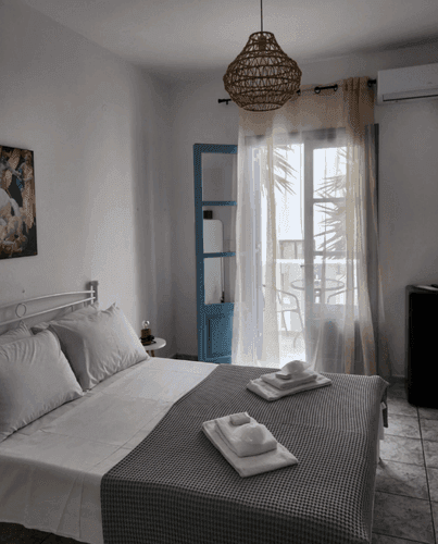 Economy Double Room image 1